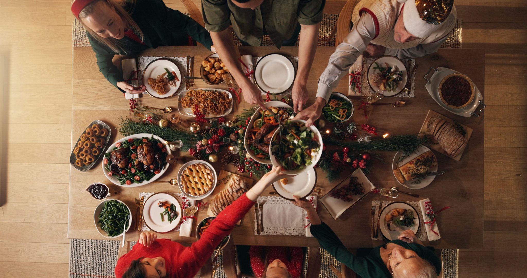 Hosting Friends in a Small Apartment (Without the Stress)